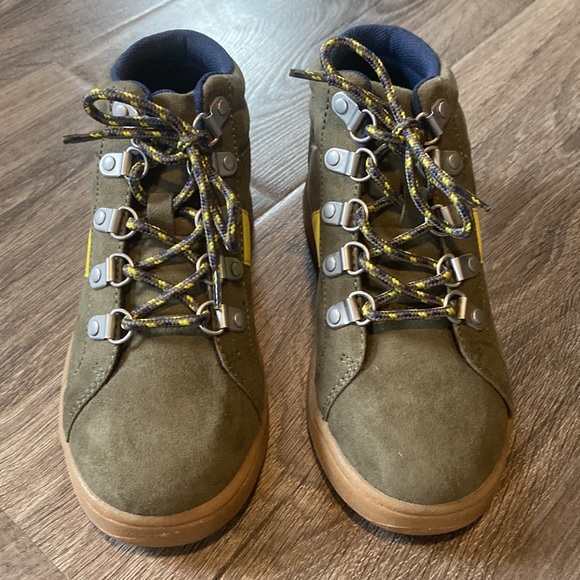 Gap boys sneakers - Picture 2 of 5